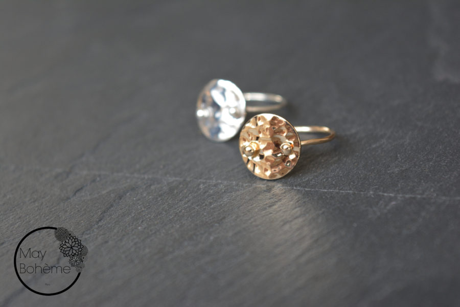 Bague Pure Mina – Bague piecette martelée plaqué or – Image 3