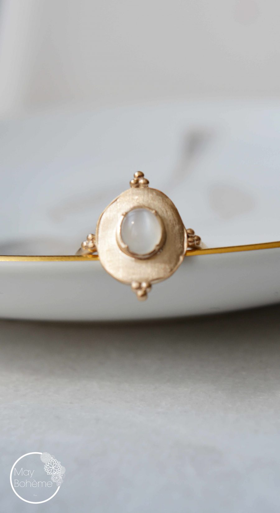 Bague Farah  – bague pierre fine style indien plaqué or mat