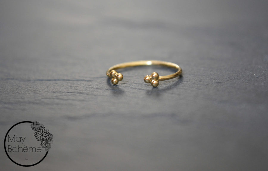 Bague Jaipur – Bague fine ouverte 3 petits points plaqué or