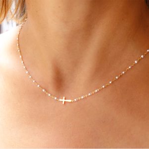 Collier croix horizontale chaîne rosaire